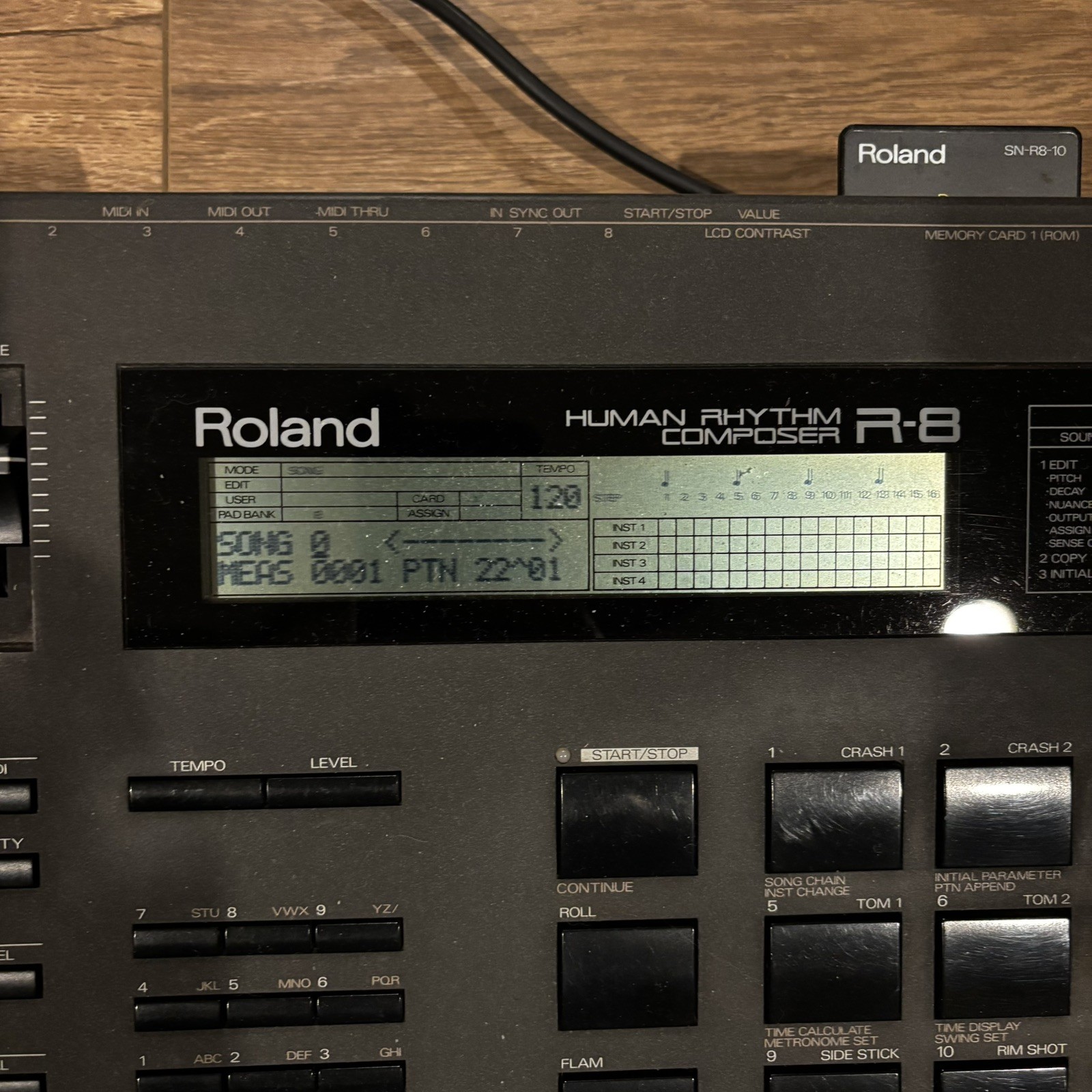 Roland R-8 Human Rhythm Composer / Drum Machine