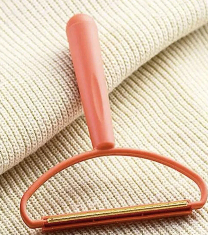 NEW - My Favorite Pet Hair Removal Tool For Clothing, Furniture, Car Interior