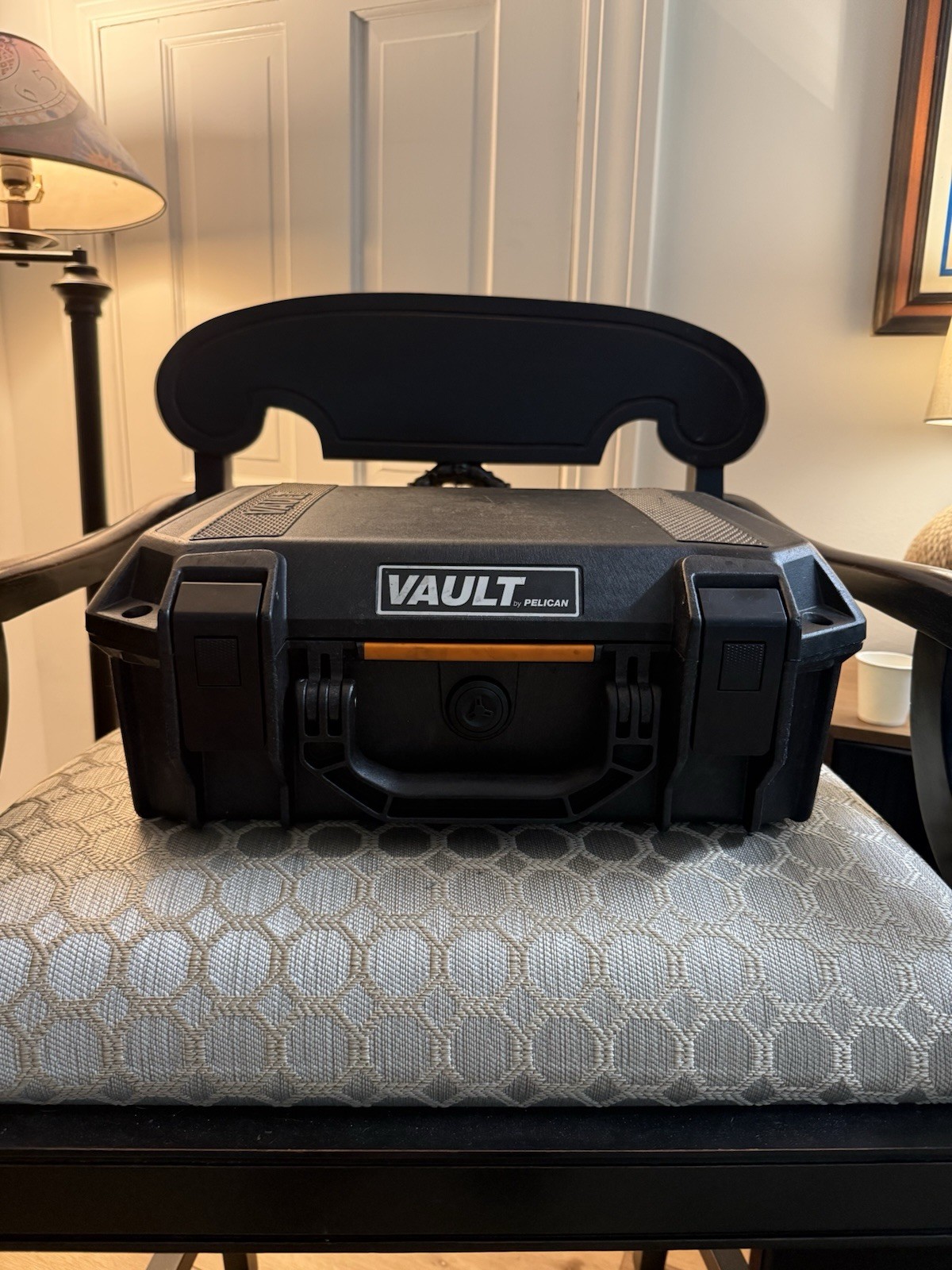 Pelican Vault V200 Pistol Case -Black