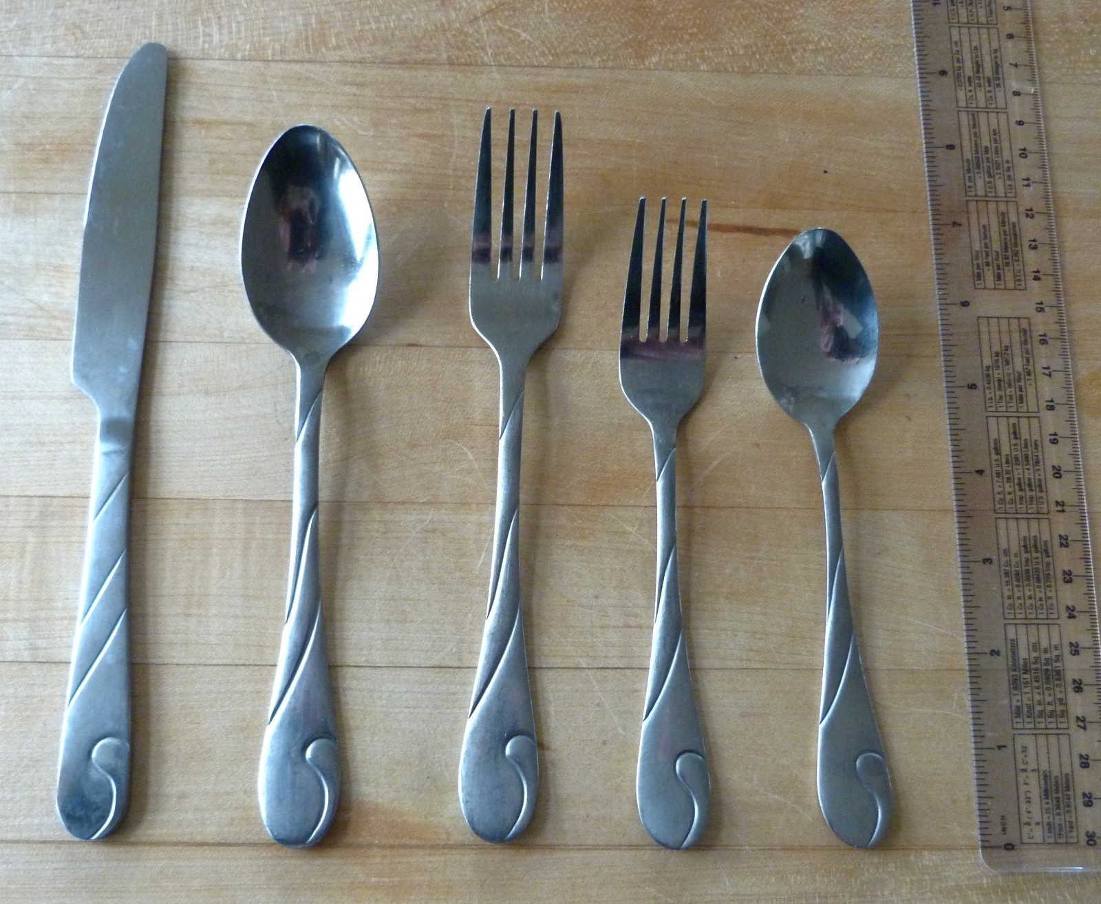 HAMPTON SILVERSMITH JACLYN SMITH BELLA FROST Flatware CHOOSE-spoon- fork -knife