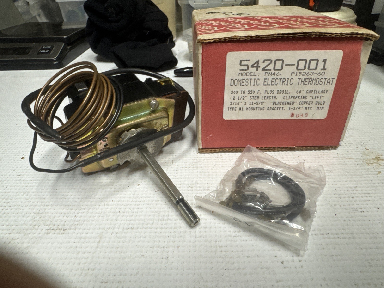 GENUINE OEM ROBERTSHAW THERMOSTAT 5420-001 PN46 P15263-60 Electric