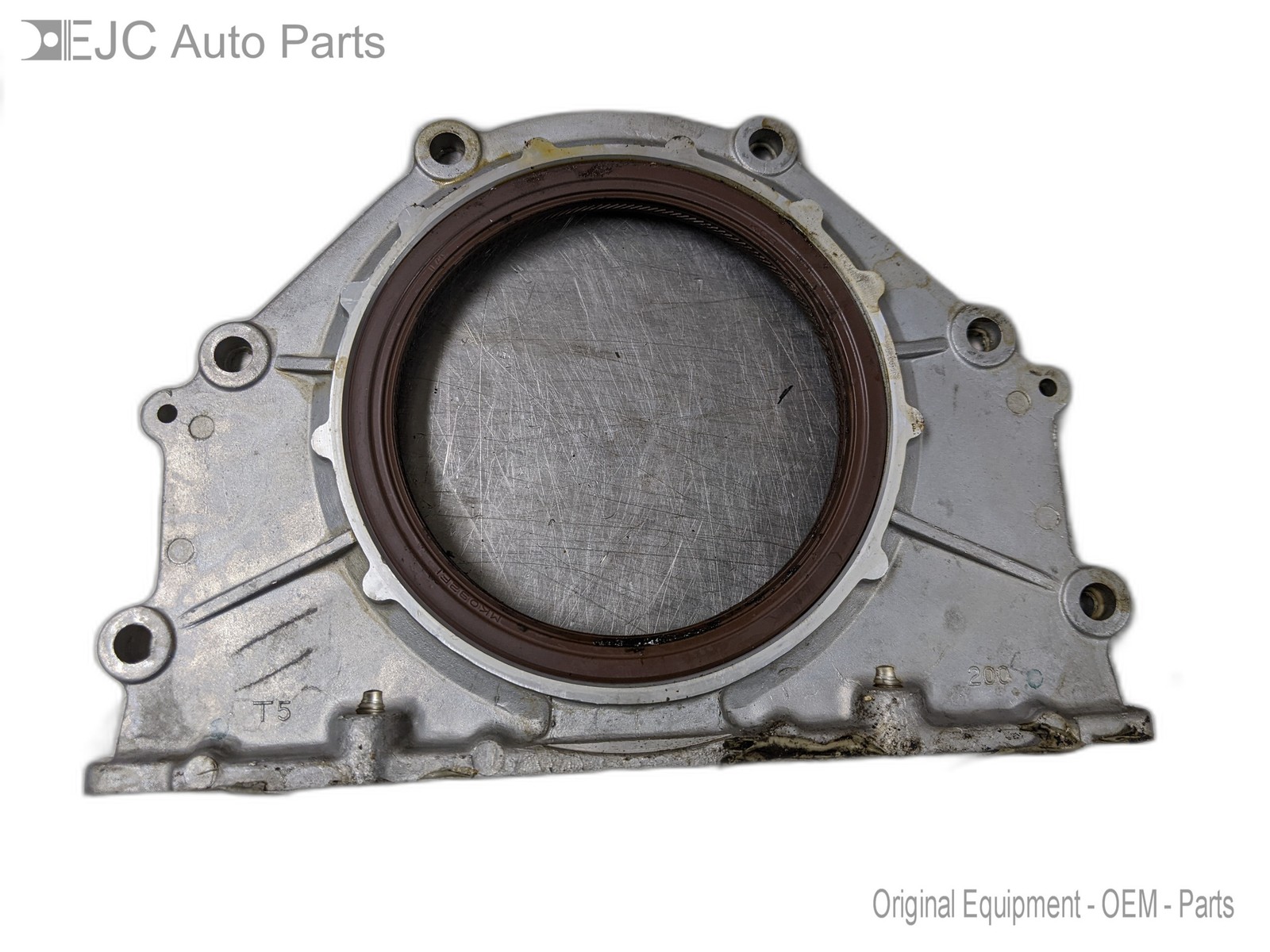 Rear Oil Seal Housing For 99-03 Lexus RX300  3.0 1138020010