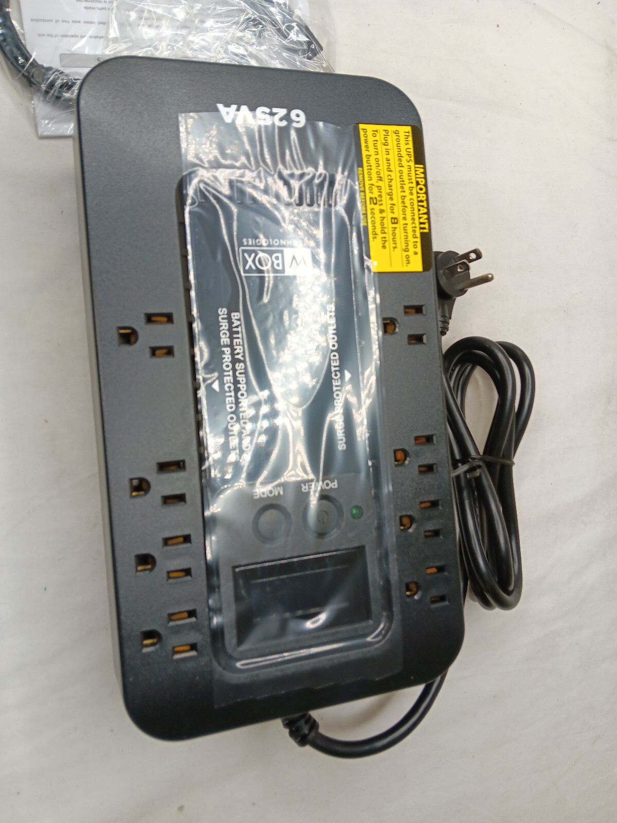 UltraTech 0E-625V8LCD2 LCD Display 8 Grounded Outlets Battery Backup