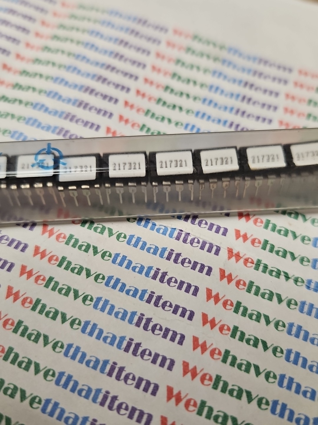 217321 / IC / DIP / 2 PIECES  (qzty)