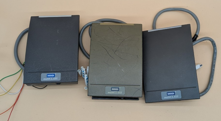 LOT of 3 HID 6125CGN0000 RP40 iClass Smart Reader HID Proximity Reader 6125