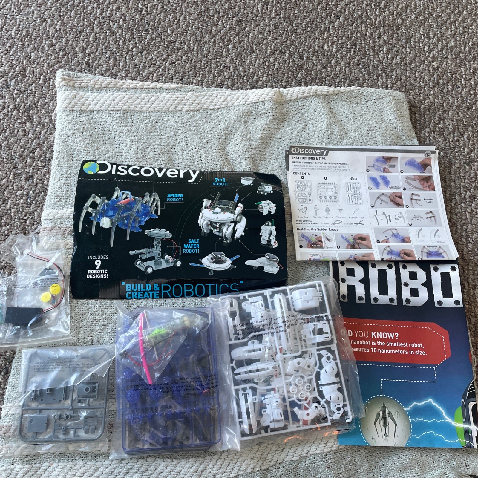 Discovery Build Create Robotics Kit 9 Designs! No Box- Most Items Still Sealed