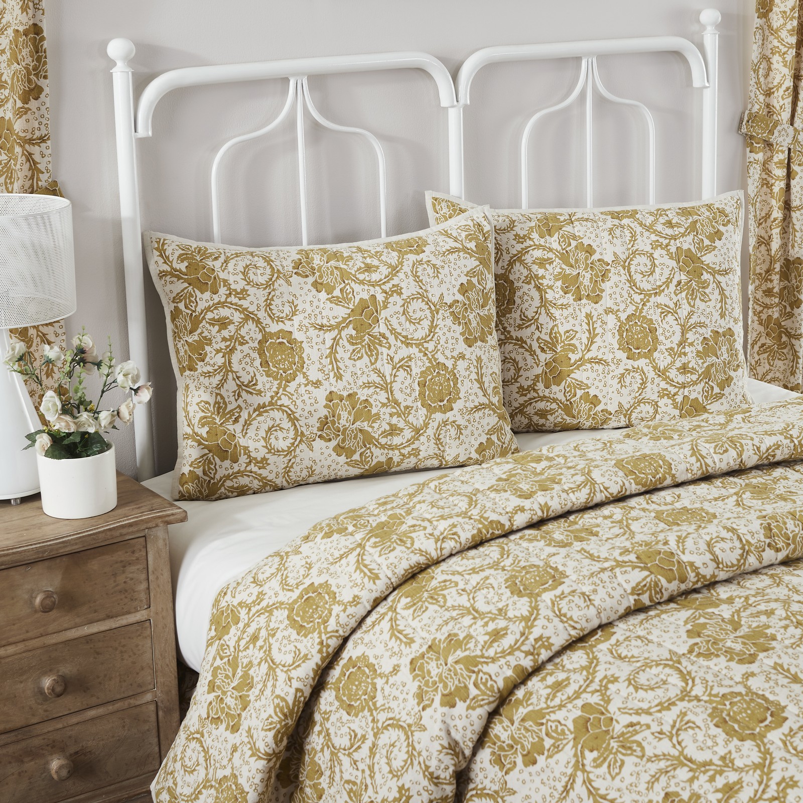 Standard Sham Dorset Gold Floral Farmhouse 21x27 Quilt Bedding Decor VHC Brands