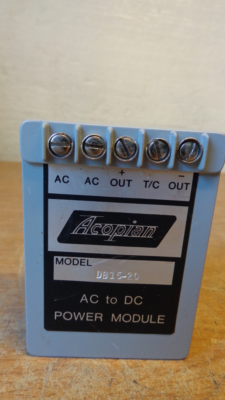 Acopian Linear Power Module DB15-20 AC to DC