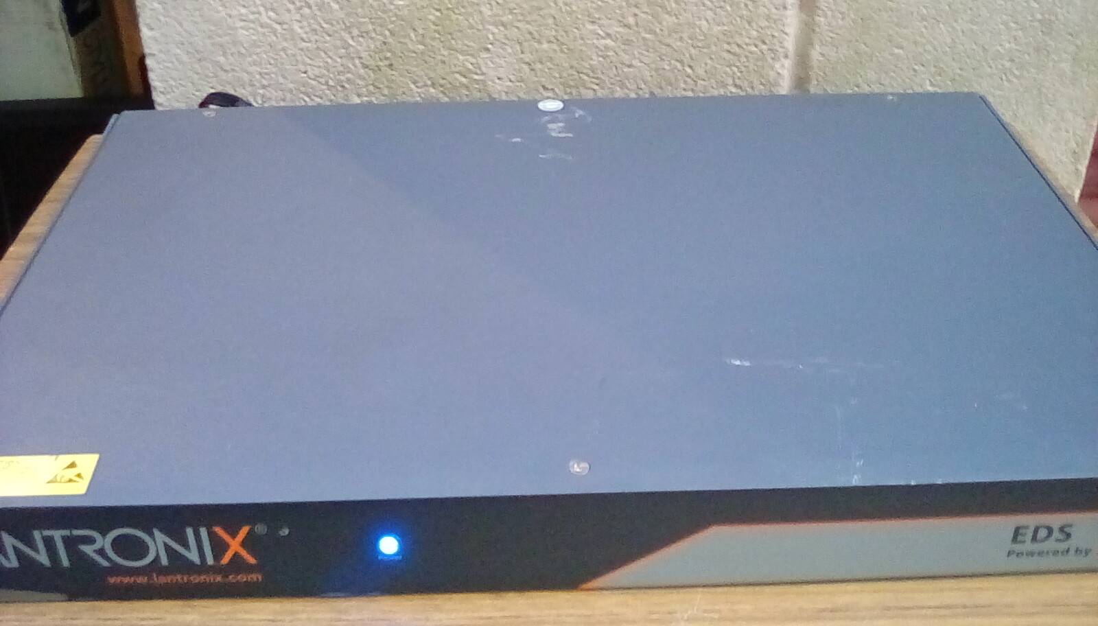 Lantronix EDS00812N-01 EVOLUTION OS 8 PORT SERVER DEVICE SERVER EDS8PR