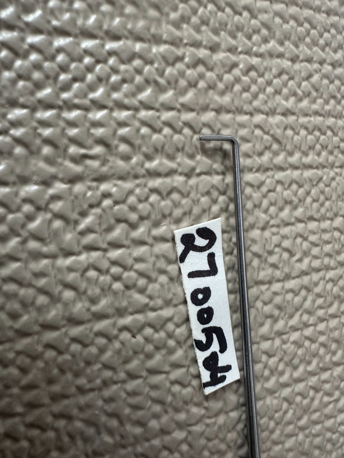 WM2700415----MICRO HOOK 90 ANGLE GRADUATION 1MM 7-1/2"