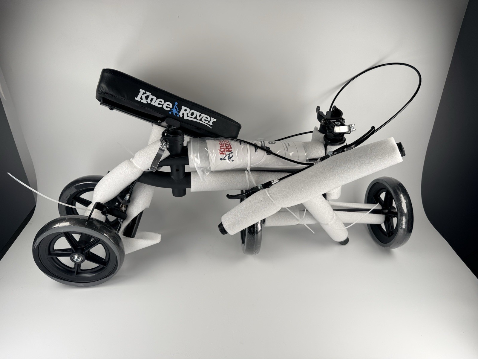 Knee Rover - Steerable Knee Scooter - Matt Black