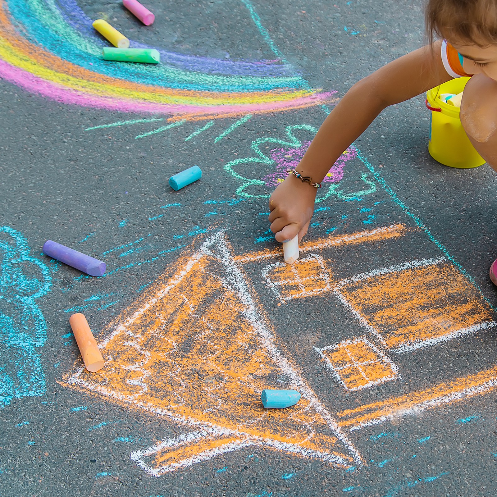 10 sidewalk chalk, large solid, outdoor
