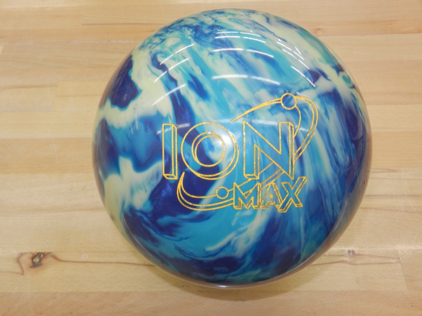 NIB 15# Storm Ion Max Pearl Bowling Ball- 15.3/3.5-4" Pin/2.98oz TW