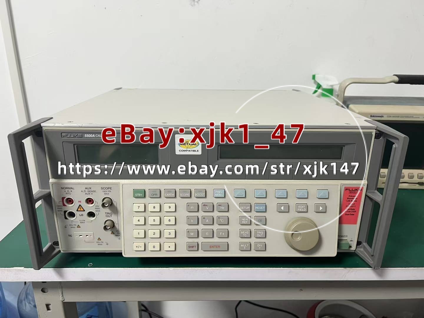 FLUKE 5500A Machine Calibrator FLUKE 5500A FLUKE 5500A