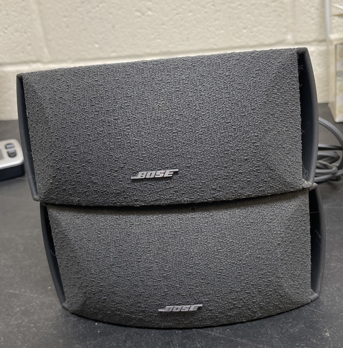 Pair of Bose Media Center AV 3-2-1 Left & Right Side Speakers With Cables