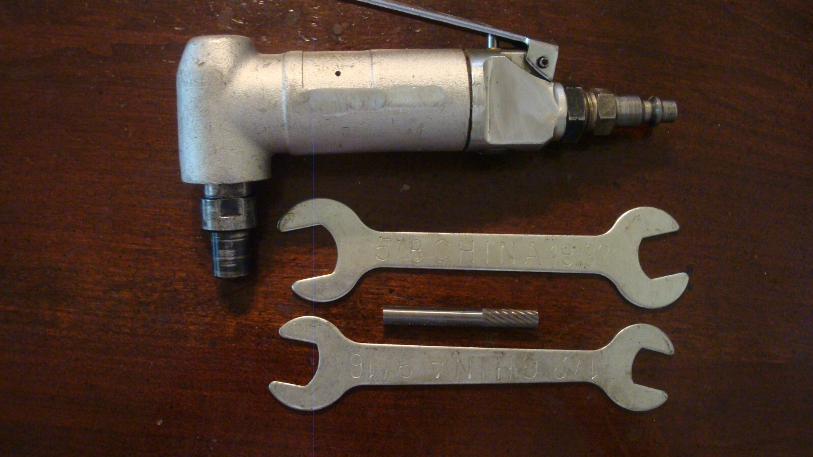 URYU UG-20A-120 | 1/4 in. Angle Air Die Grinder, 0.2 hp, 12000 rpm