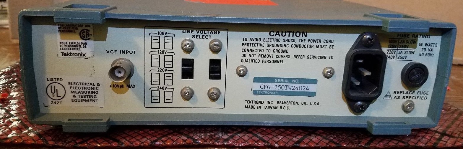 Tektronix CFG250 2Mhz Function Generator