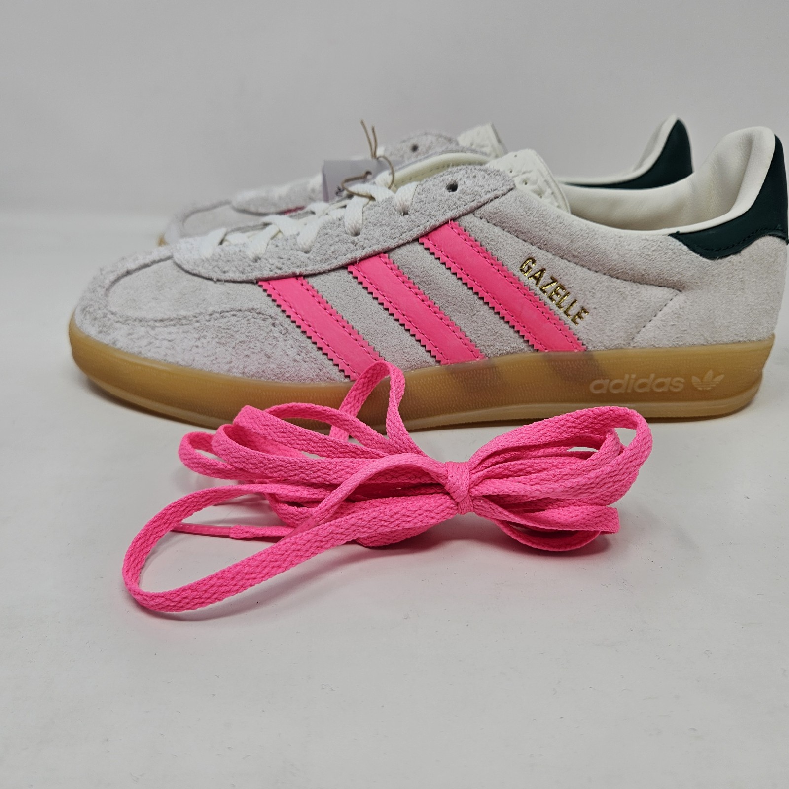 Adidas Gazelle Indoor Shoes / Off White Beige Lucid Pink / JQ1096 / Women's 9