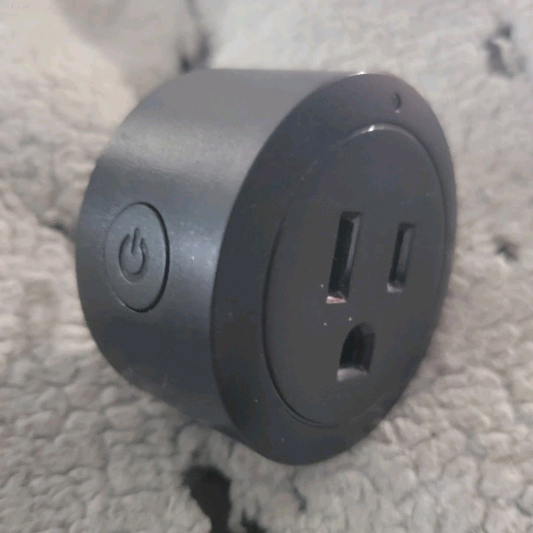 Wi-Fi App-Controlled Smart Plug YX-WS01 Black Type B Indoor 125V 10A