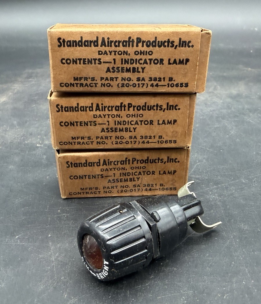Standard Aircraft Products Lot of 3 NOS Vintage Indicator Lamp Assembly SA3821B