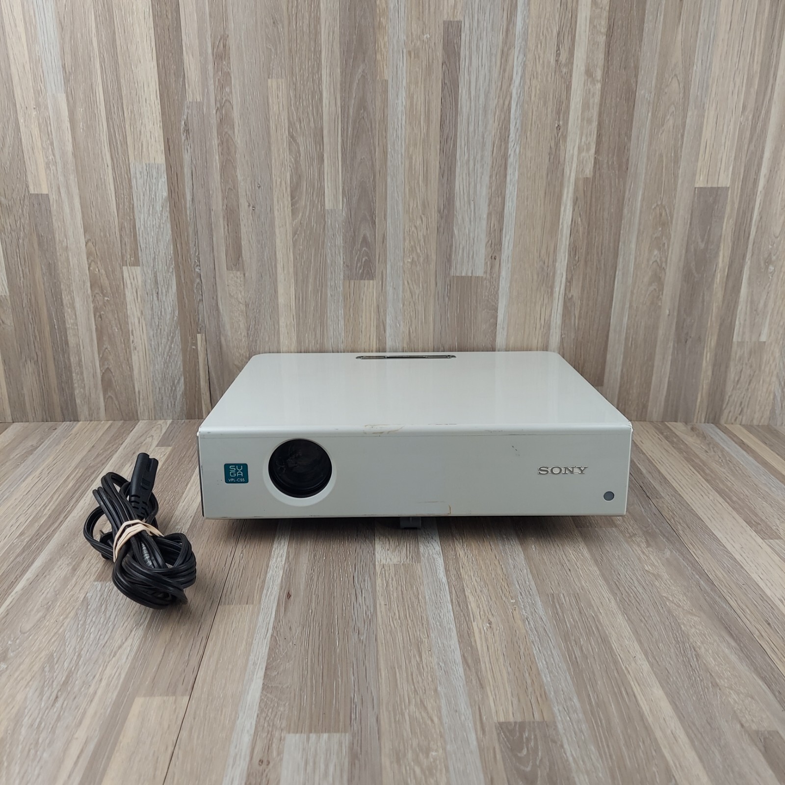 Vintage Sony Data Projector Model No VPL-CS5 ~ White