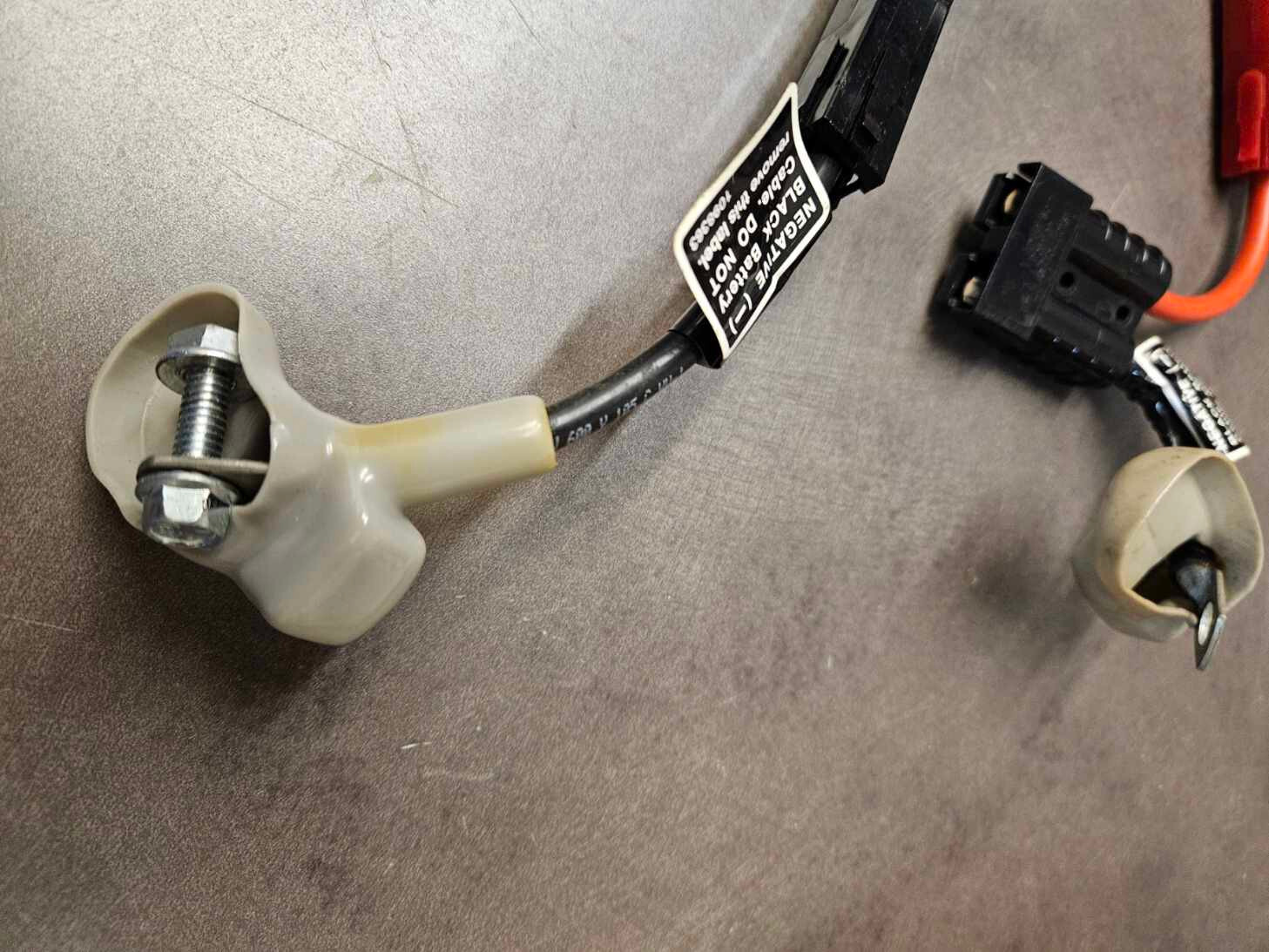 Used Invacare Pronto M41/M50/M51/M61 Battery Harness Kit