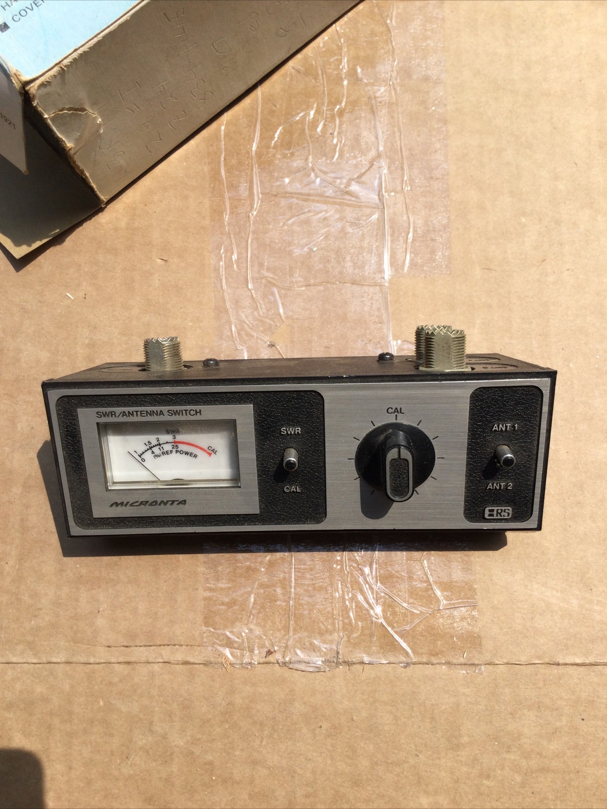 Micronta 21-521A, 2-Position Coax Switch and SWR Tester