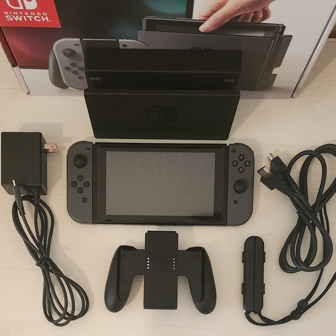 Nintendo Switch 1 Console V1 HAC-001 Gray Joy-Cons with Accessories