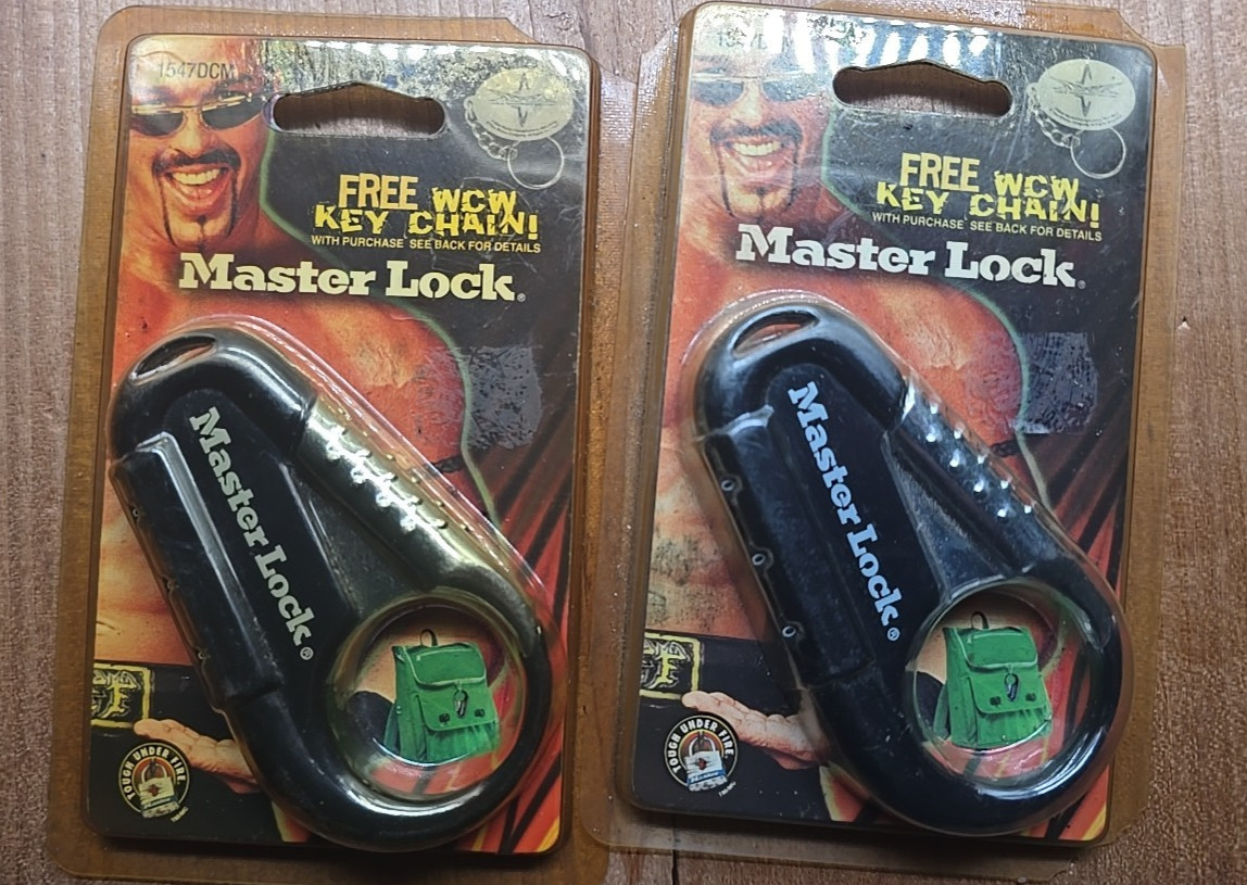 2 Vintage Master Lock 1547DCM Backpack Sport Gear Luggage Clip on Security Lock