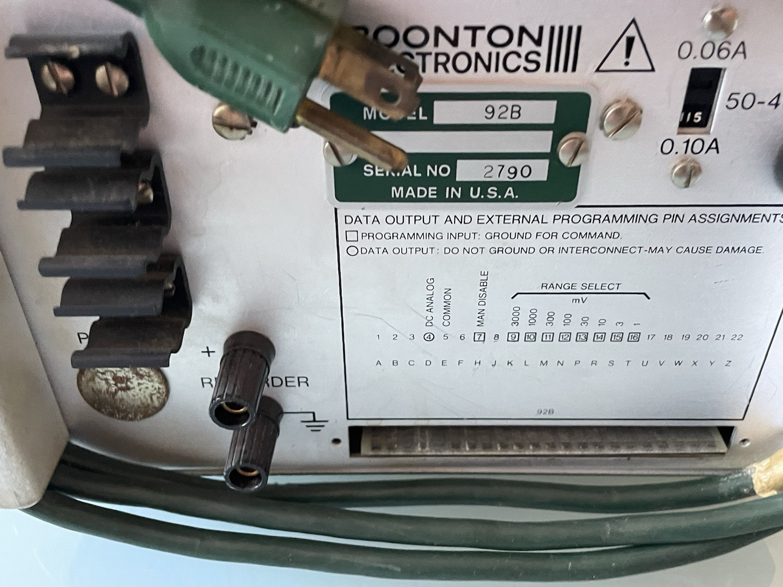 Boonton RF Millivolt Meter Model 92B No Probe Powers On As Is