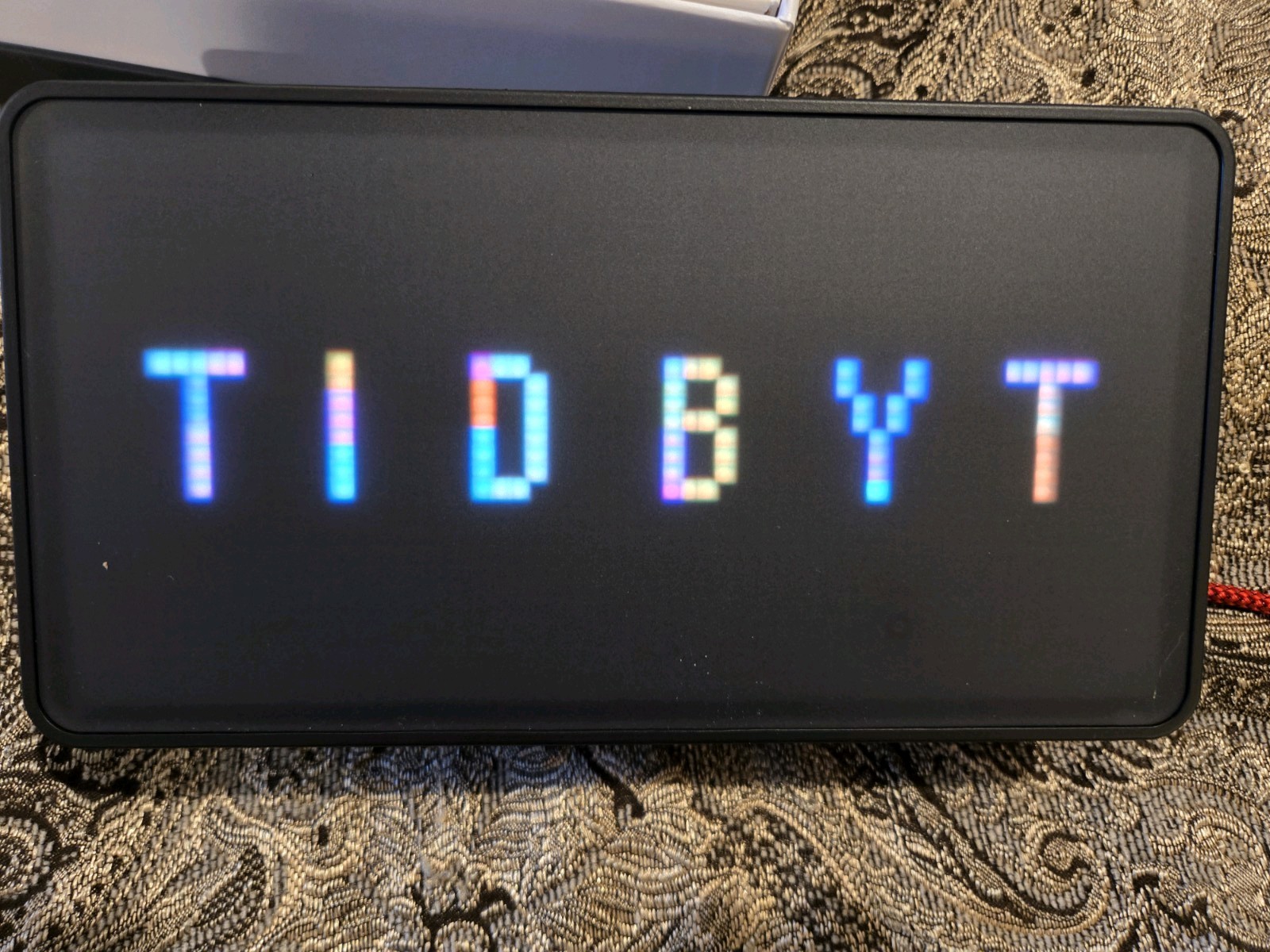 Tidbyt Gen 2 Smart LED Display with Power Supply
