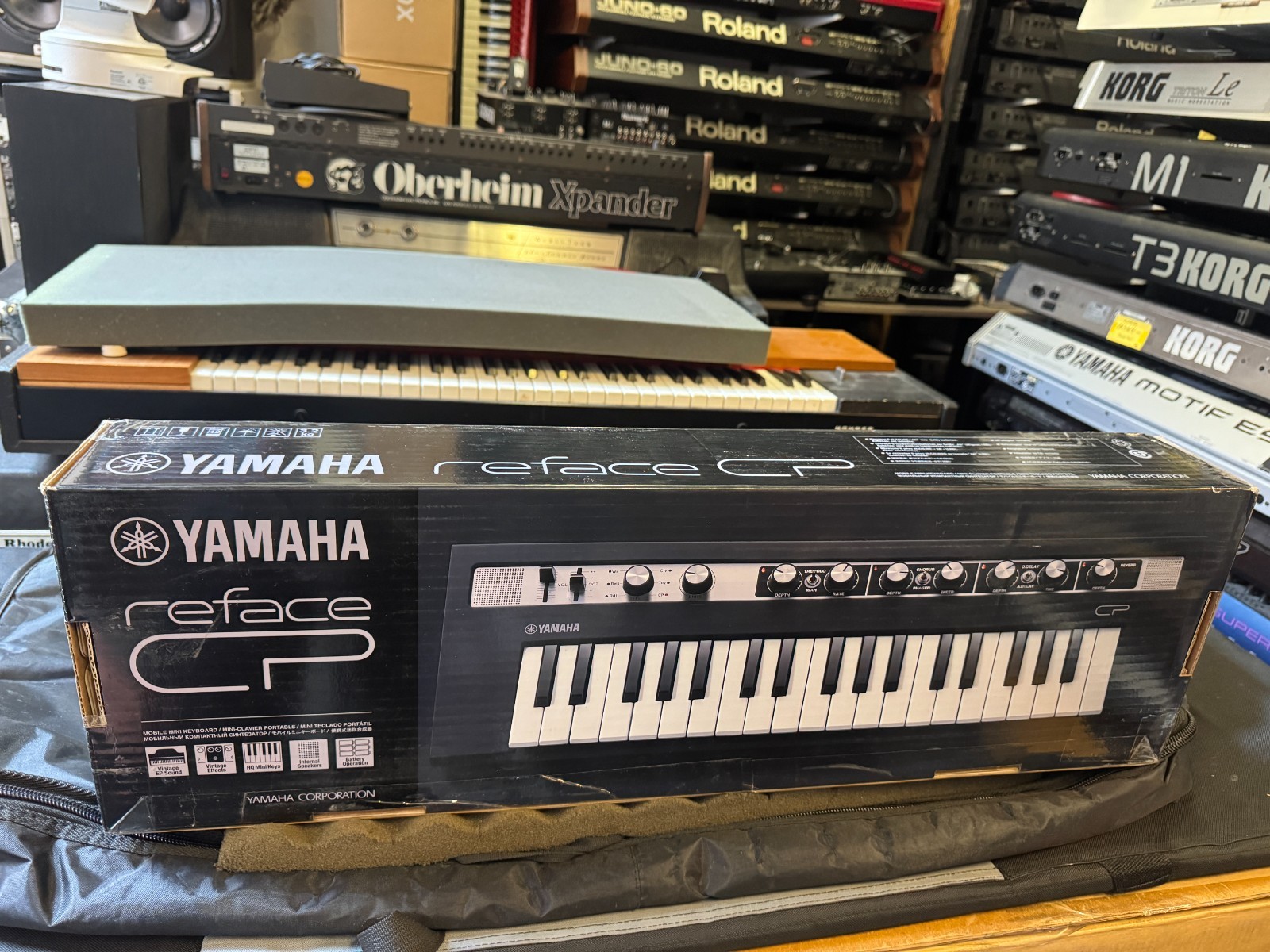 Yamaha Reface CP 37 Mini Key Mobile Keyboard in box CP37  ARMENS