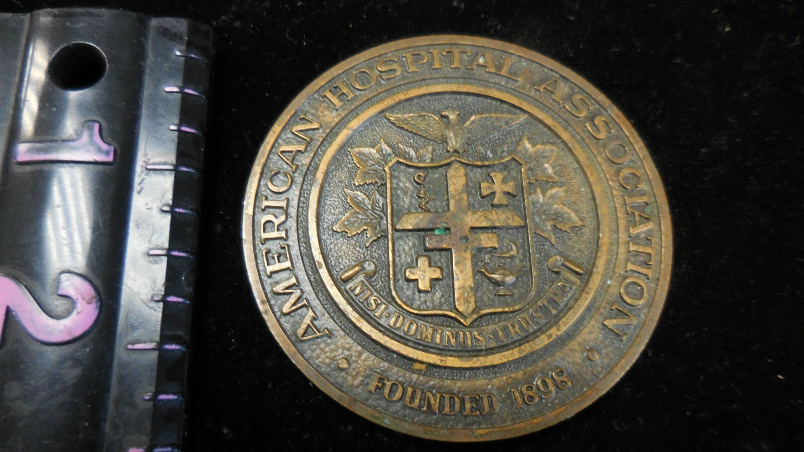 (RARE VINTAGE TOKEN) AMERICAN HOSPITAL ASSOCIATION COIN MEDAL 1959 1969