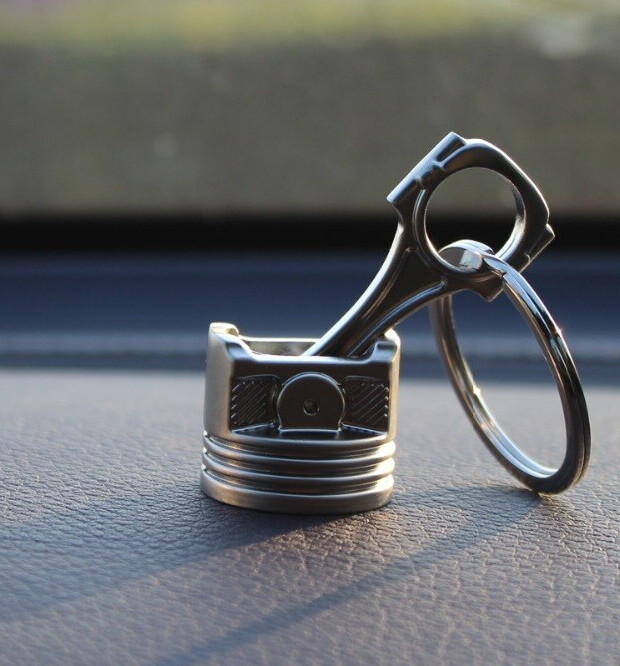 Piston Keychain Connecting Rod Car Engine Silver Metal 3D Keyring Key Chain Big