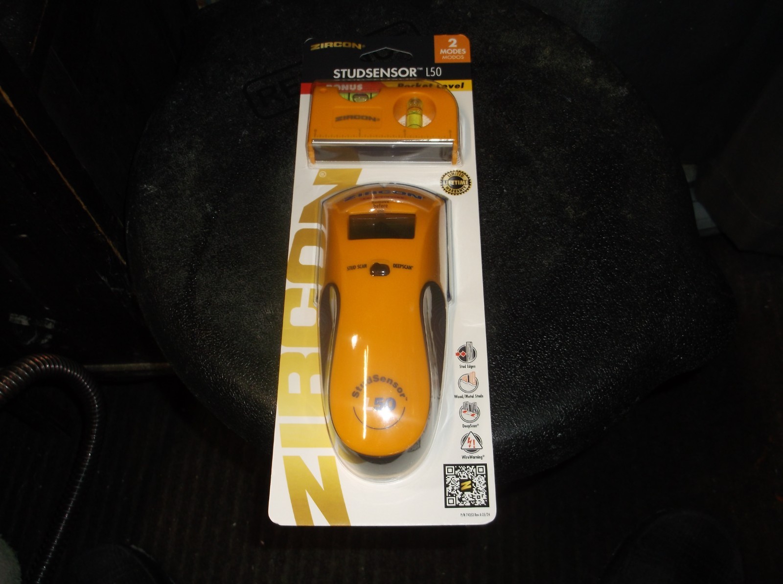 Zircon StudSensor L50 Edge Finding Electronic Stud Finder Sensor w/Pocket Level