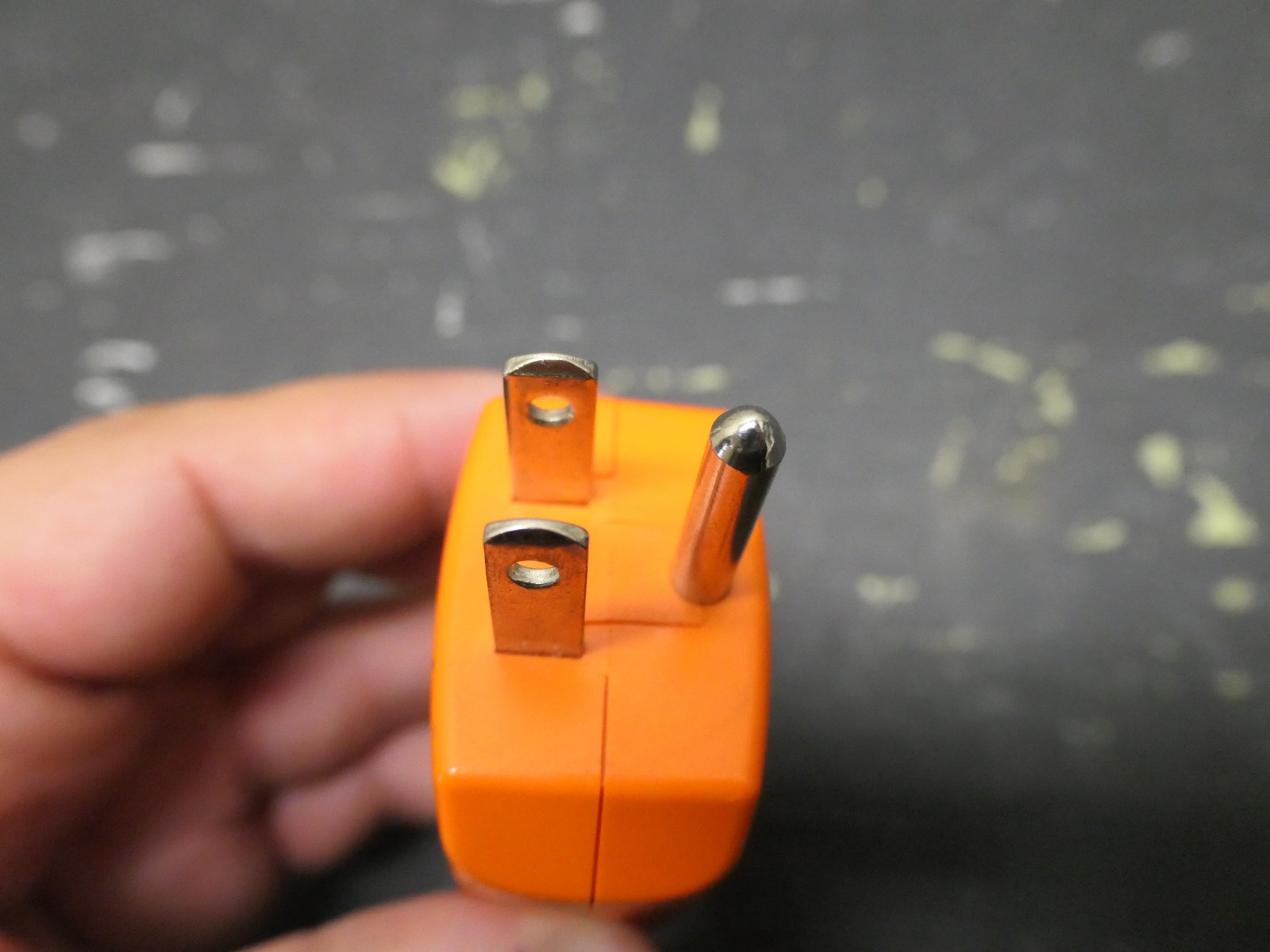 KLEIN TOOLS RT210 OUTLET RECEPTACLE TESTER WITH GFCI BUTTON