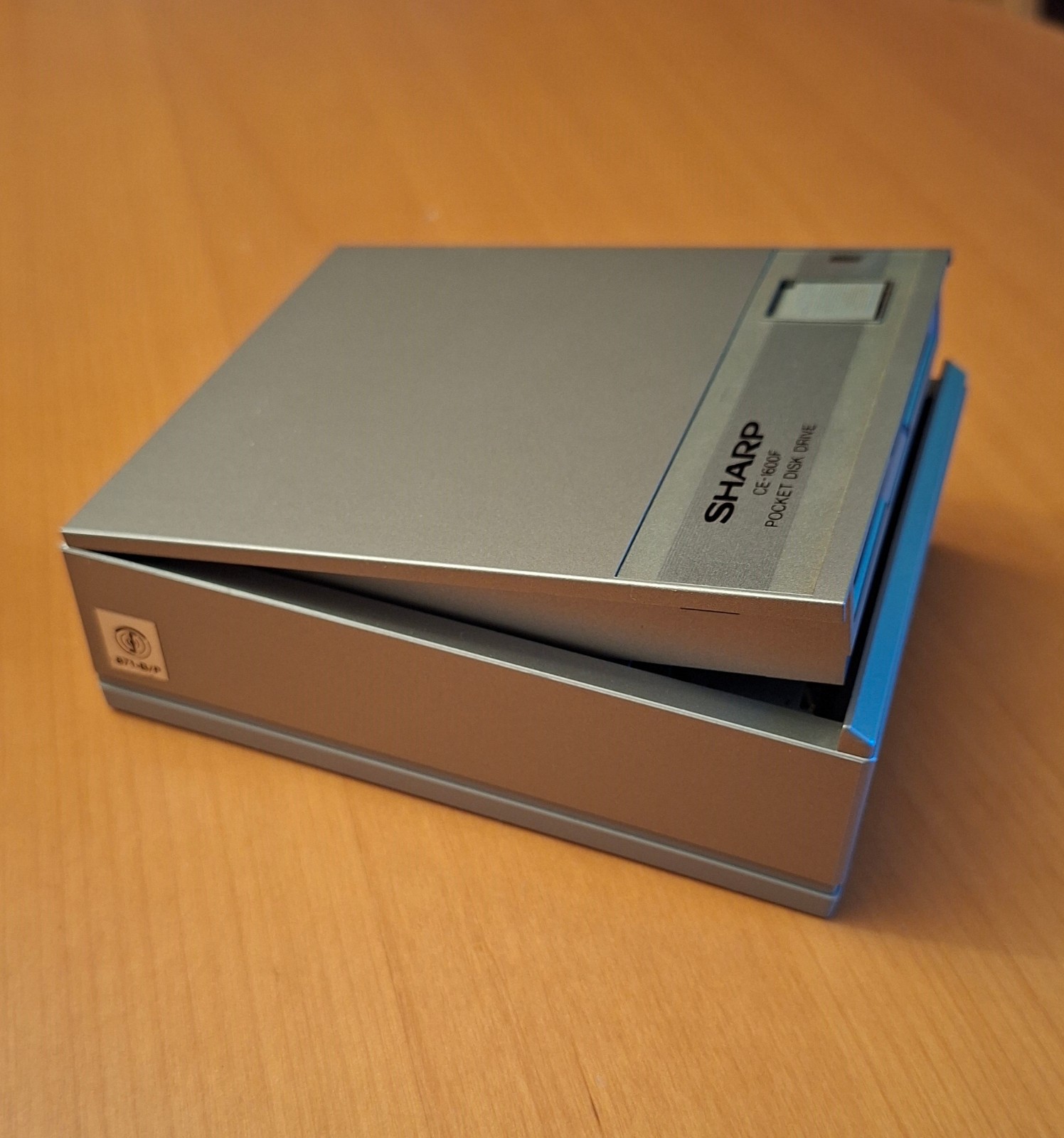 Very Nice Sharp CE 1600F Floppy Disk Drive / Tested / Working!