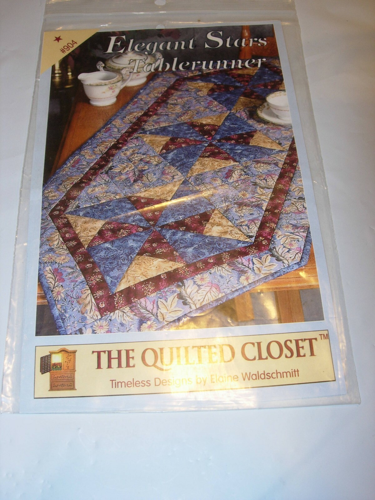 CRAFTS UNCUT Sewing Pattern FABRIC QUILT ELEGANT STARS TABLE RUNNER 19X47 DECOR