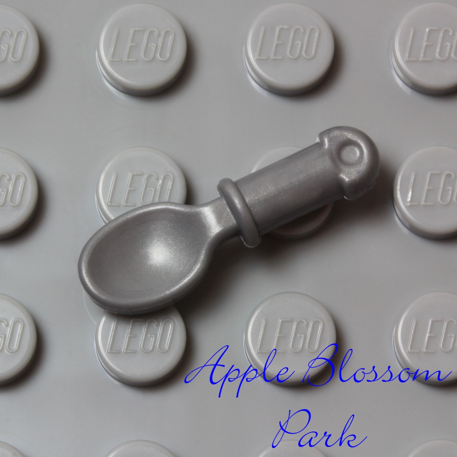 NEW Lego Flat Silver Minifig SPOON - Dark Gray Minifigure Soup Food Utensil