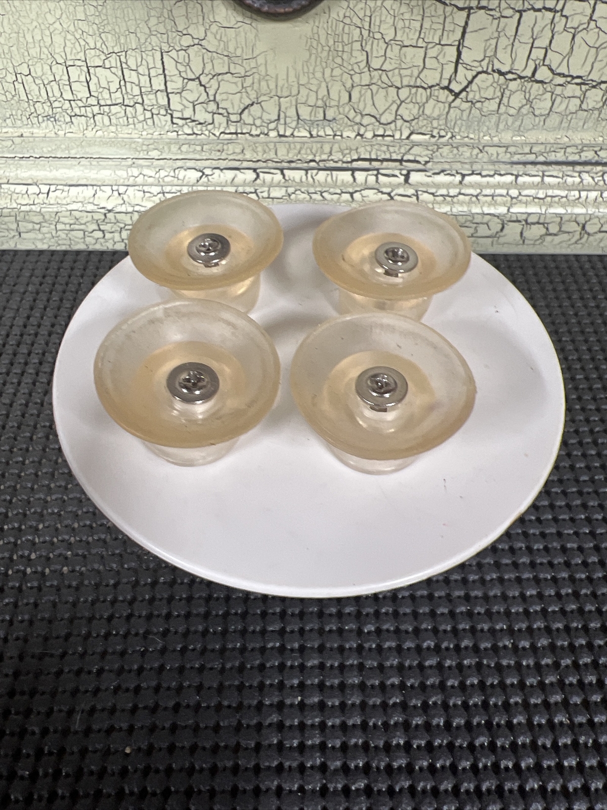 DASH Juicer JB001CM-R Rubber Feet - Replacement Part
