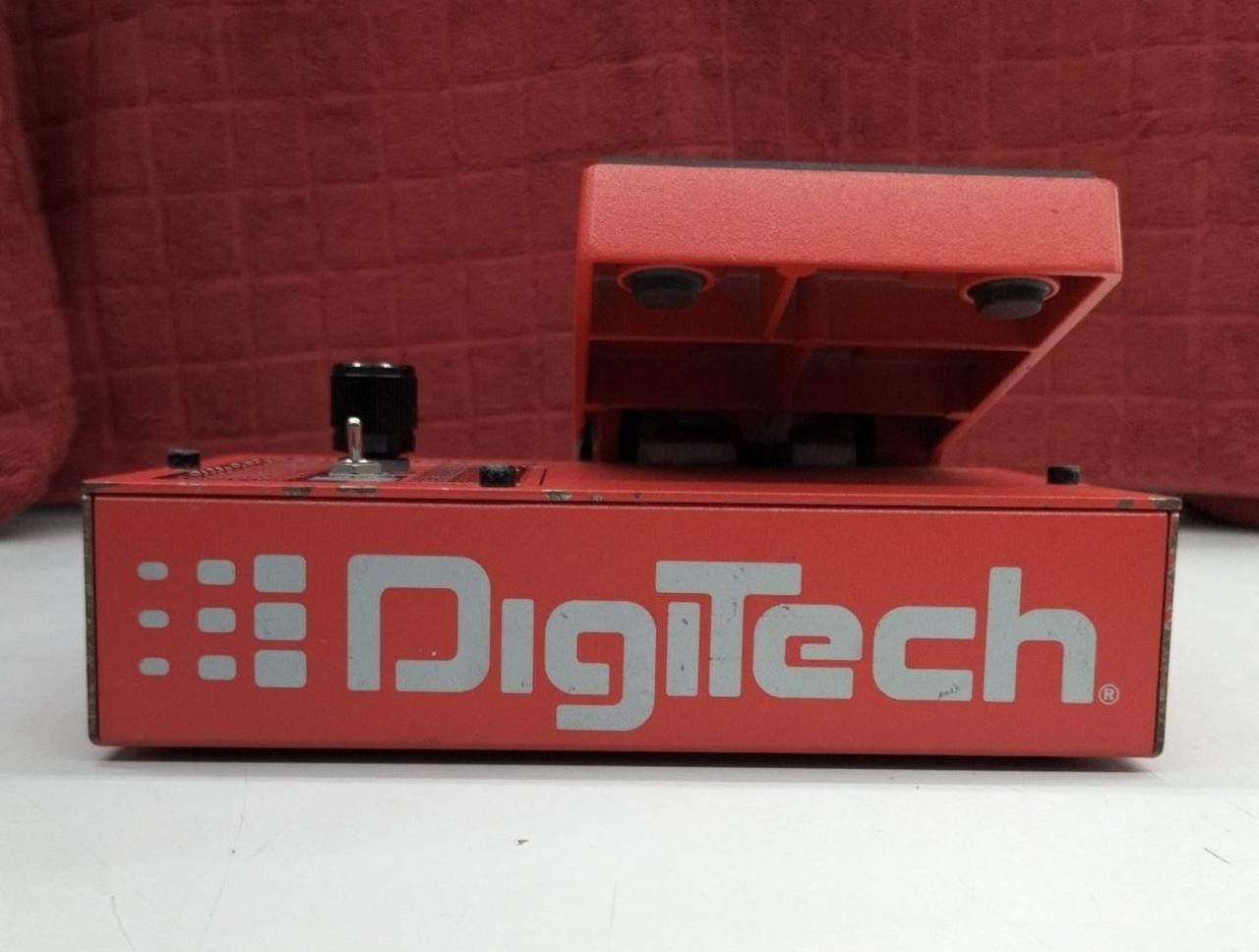 DIGITECH WHAMMYV-01 Guitar Effects Pedal