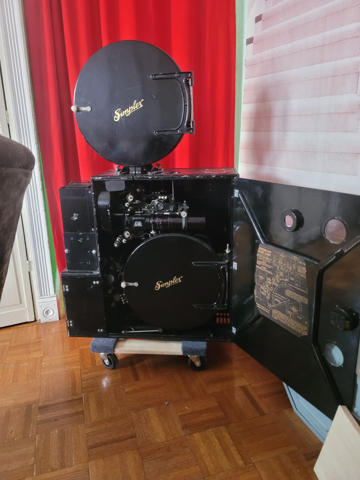 The Simplex Sound Projector