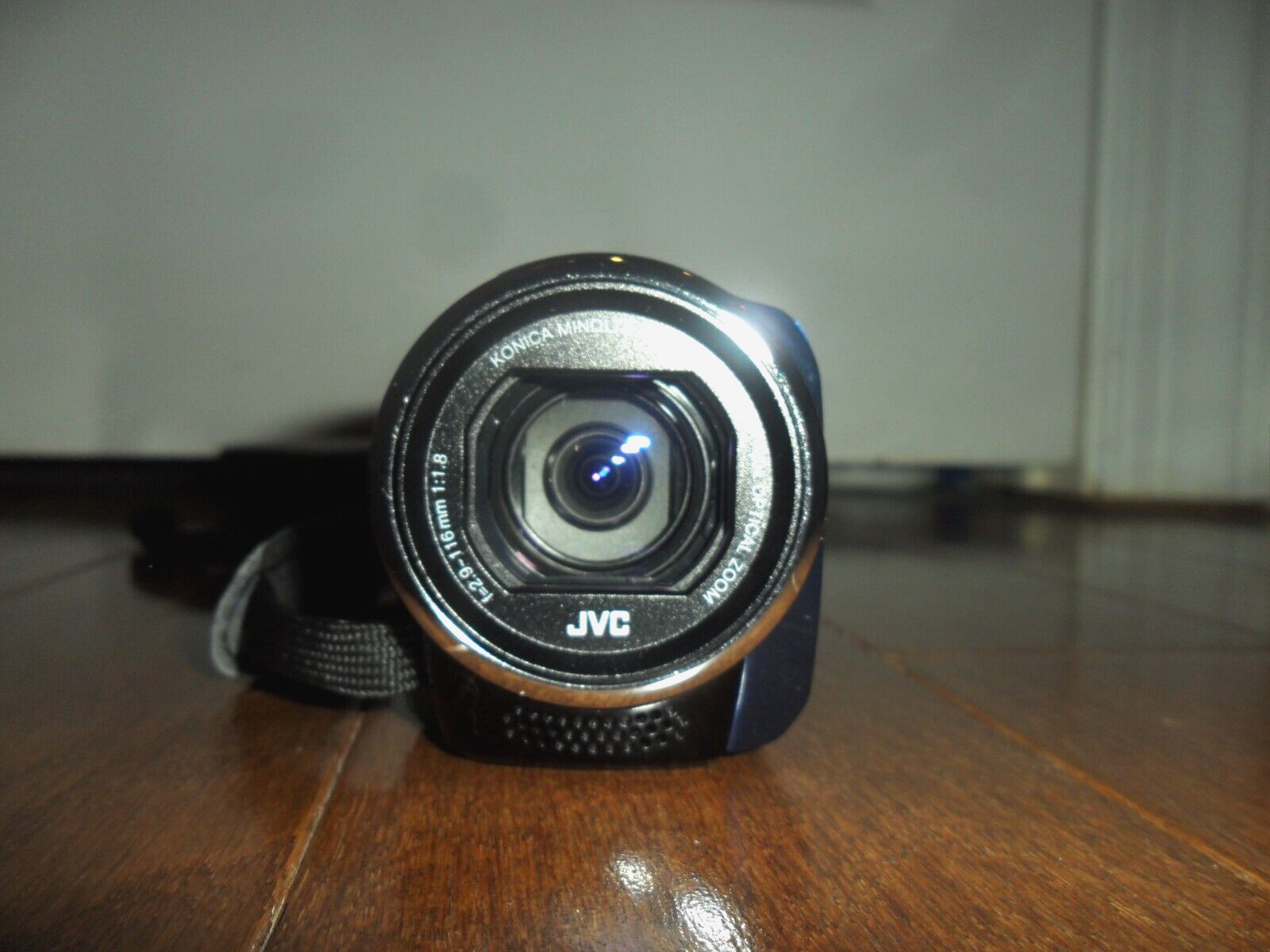 JVC Everio GZ-E10AU Full HD- 40x Optical Zoom- Image Stabilization