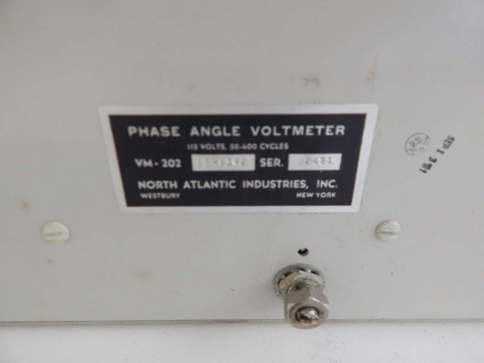 NORTH ATLANTIC PHASE ANGLE VOLTMETER MODEL 202BR (LYW73)