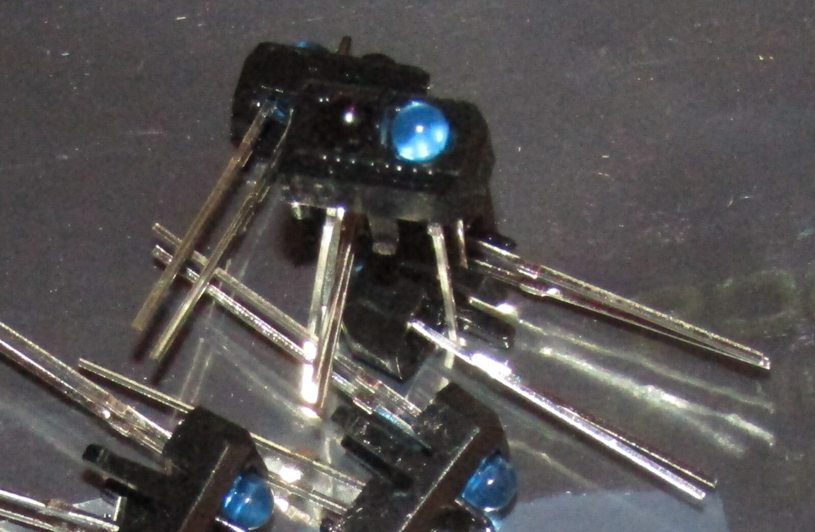 10Pcs TCRT5000L Infrared IR Optical Emitter / Sensor Photodiode Phototransistor