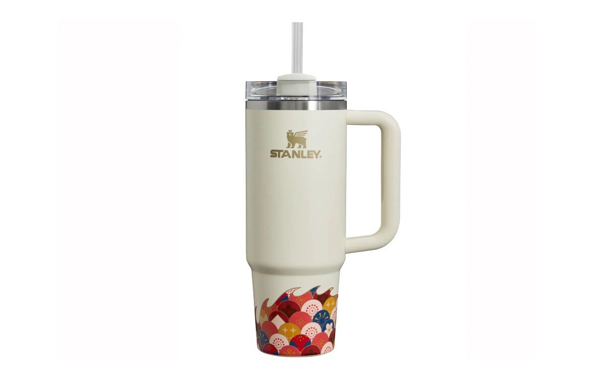 Stanley The Quencher H2.0 Flowstate Tumbler 30oz CNY Cream Dragon NEW 🚚✅