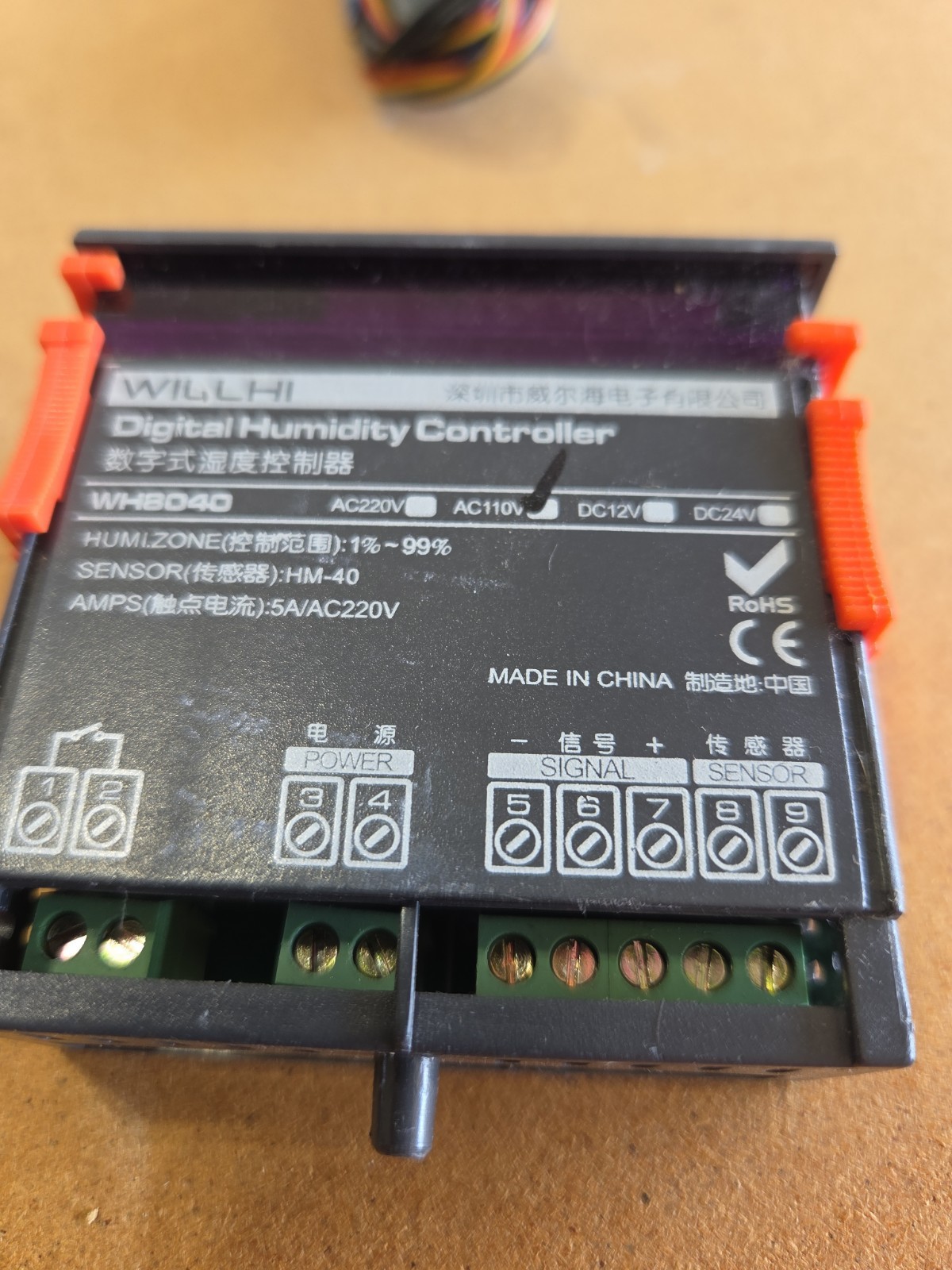 WILLHI WH8040 Digital Humidity Controller Electronic Humidity Control 12v Used