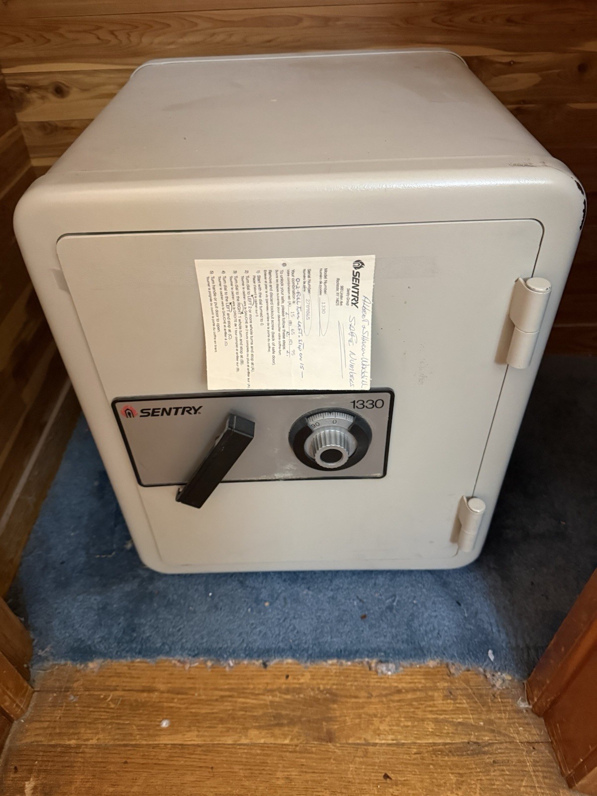 Sentry Safe Model 1330