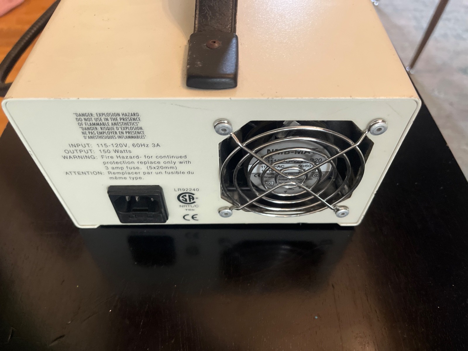 Schott 20500 ACE 1 Fiber Optic Light Source Illuminator, EKE Lamp, 150W untested