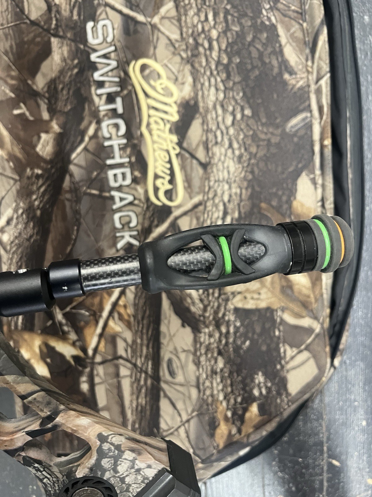 Mathews Solocam Switchback Bow With Case, sight ,and much more!